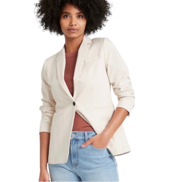 Banana Republic Long & Lean Blazer Professional Career Ivory Cream Size 12 NWT - Picture 12 of 12